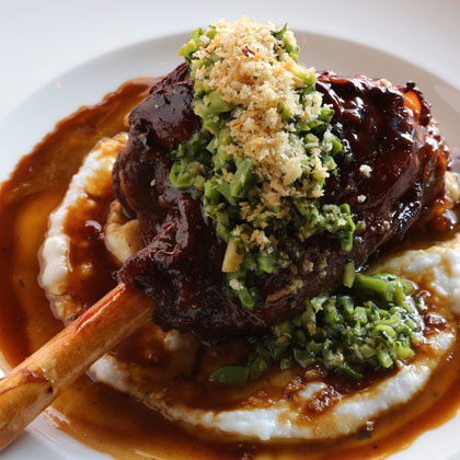 Lamb Shank creamy grits / fava bean gremolata